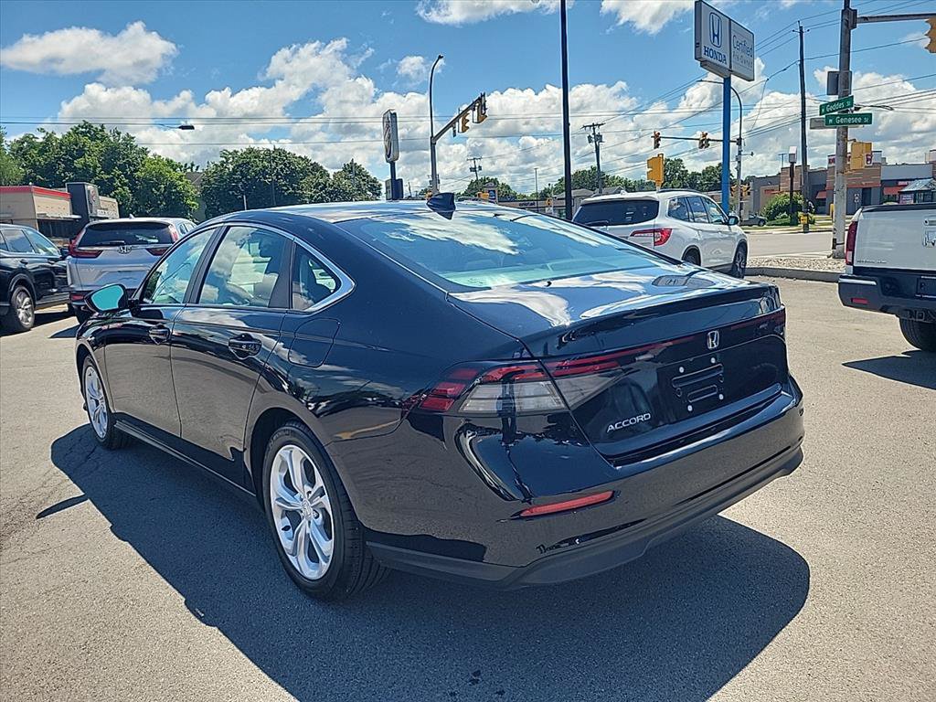 Used 2025 Honda Accord LX image 3
