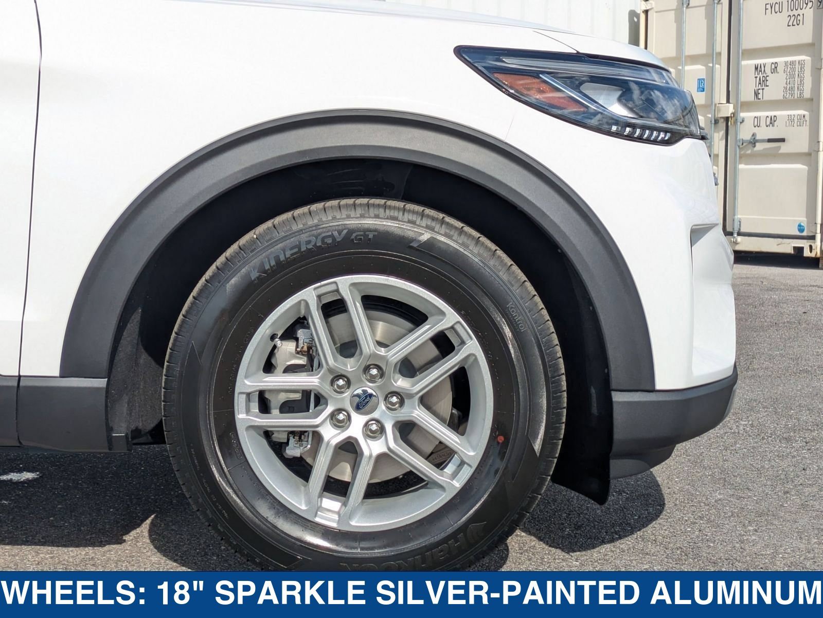New 2026 Ford Explorer Active RWD image 13