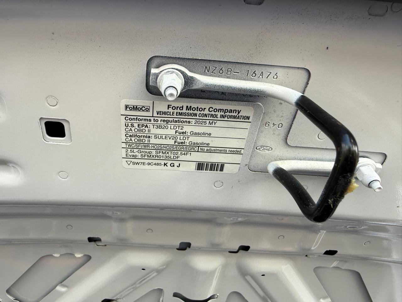 Used 2025 Ford Maverick XLT image 39