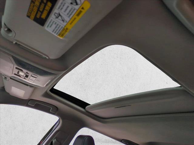 Used 2020 Toyota RAV4 XLE Premium FWD image 15
