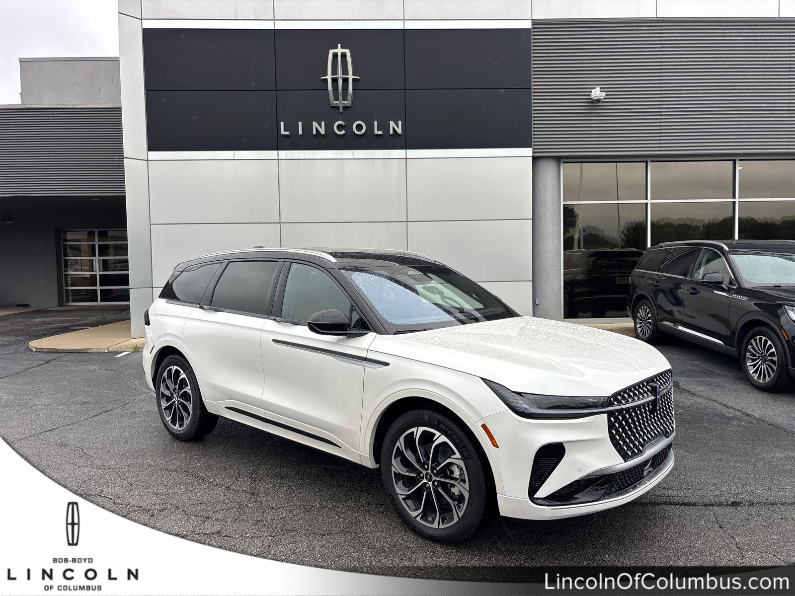 New 2026 Lincoln Nautilus Reserve AWD/4WD image 1