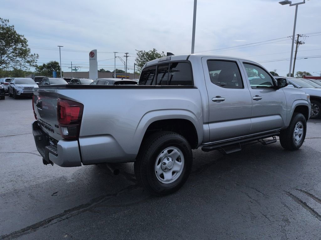 Used 2023 Toyota Tacoma SR AWD/4WD image 5