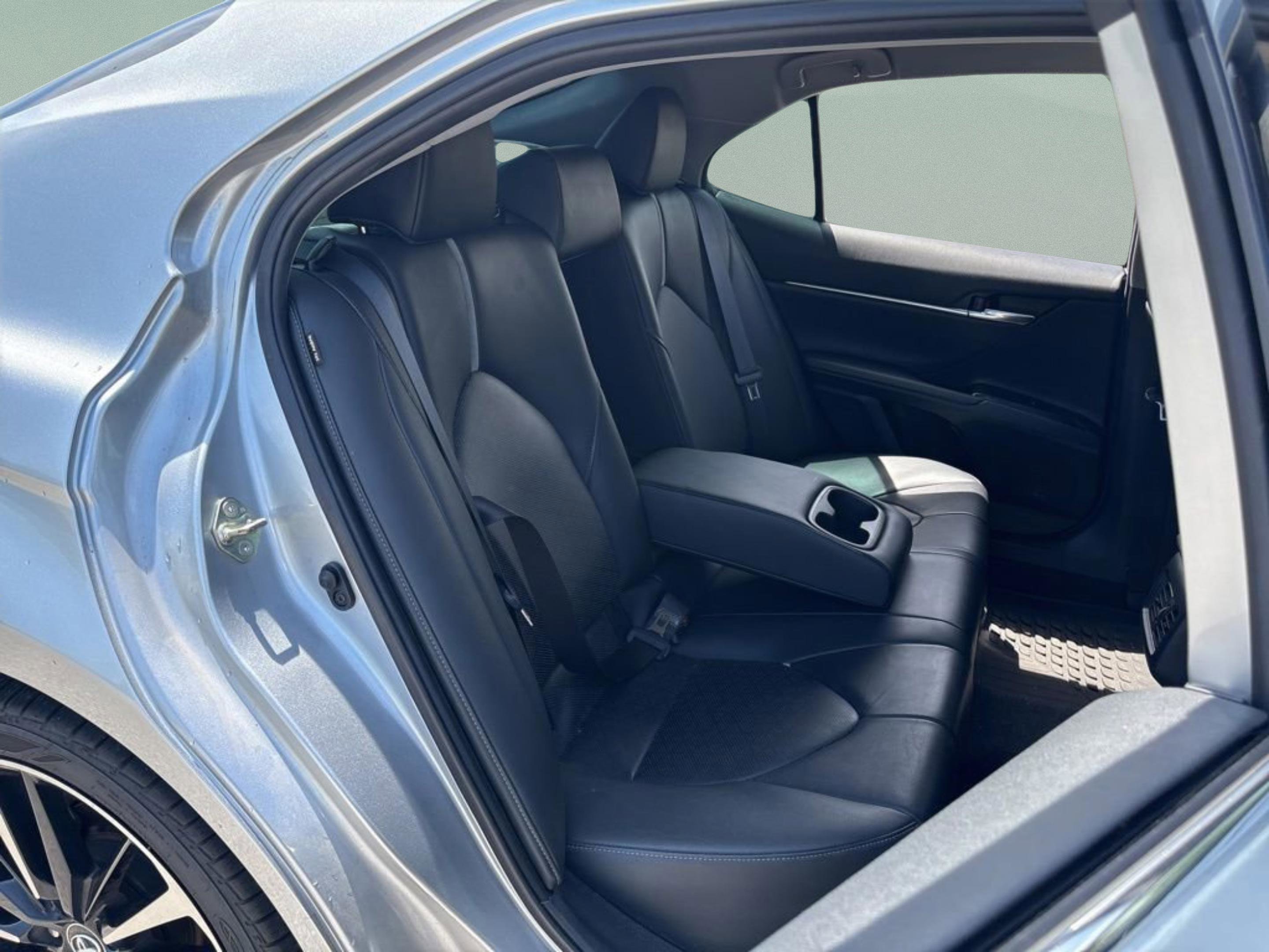 Certified 2020 Toyota Camry XSE FWD image 30