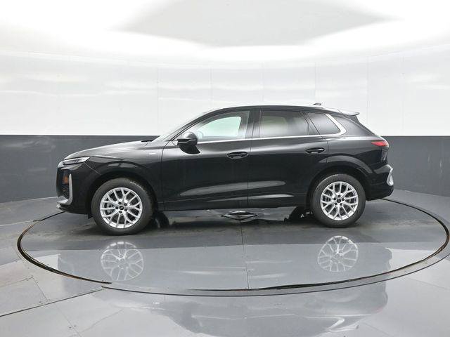 Used 2026 Audi Q3 quattro 2.0T w/ Driver Assistance Package AWD/4WD image 4