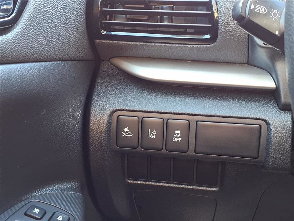 Used 2023 Mitsubishi Eclipse Cross SE image 18