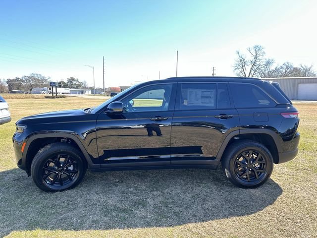 New 2026 Jeep Grand Cherokee Altitude AWD/4WD image 19