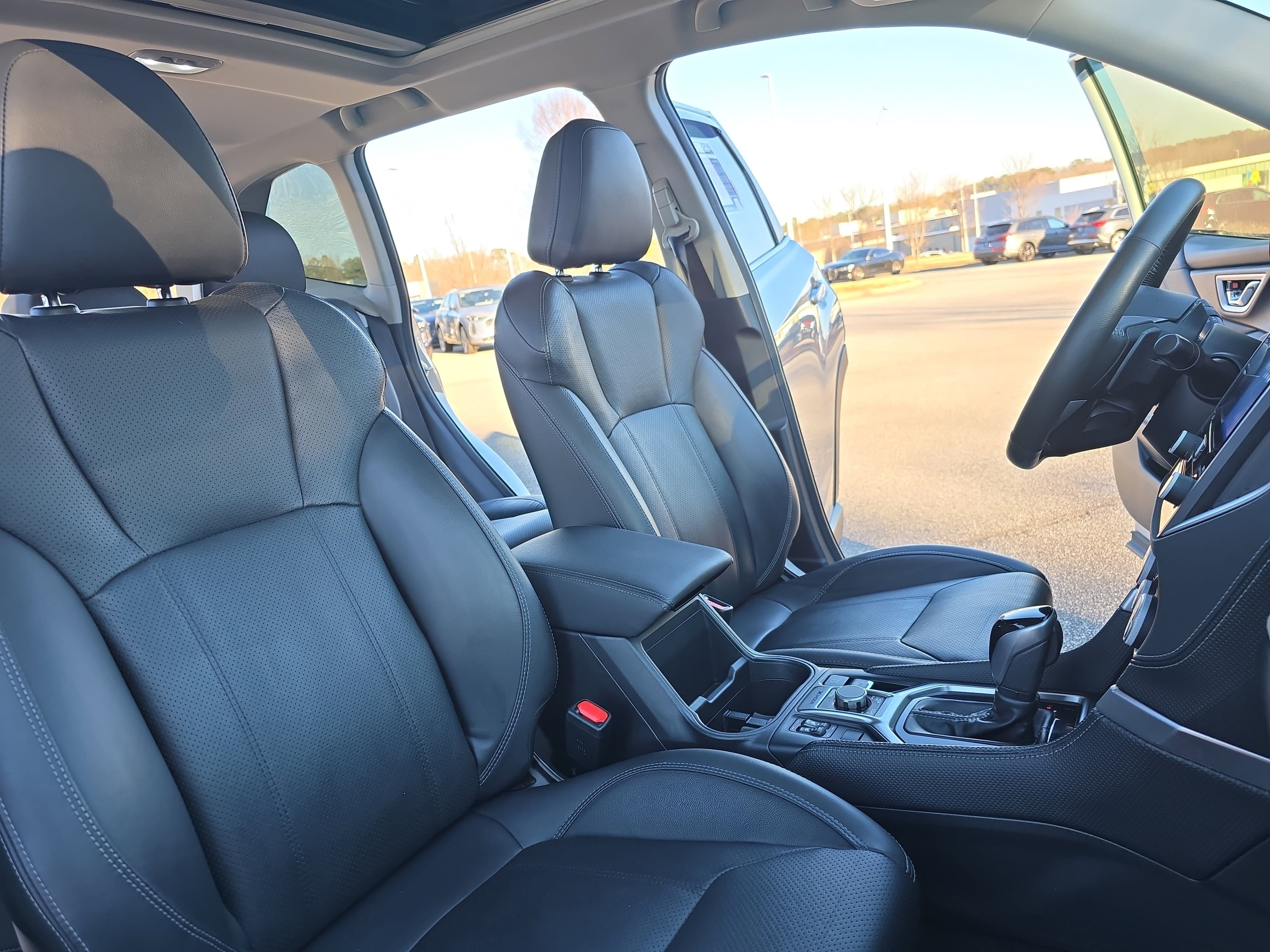 Used 2022 Subaru Forester Limited w/ Popular Package #2 image 10