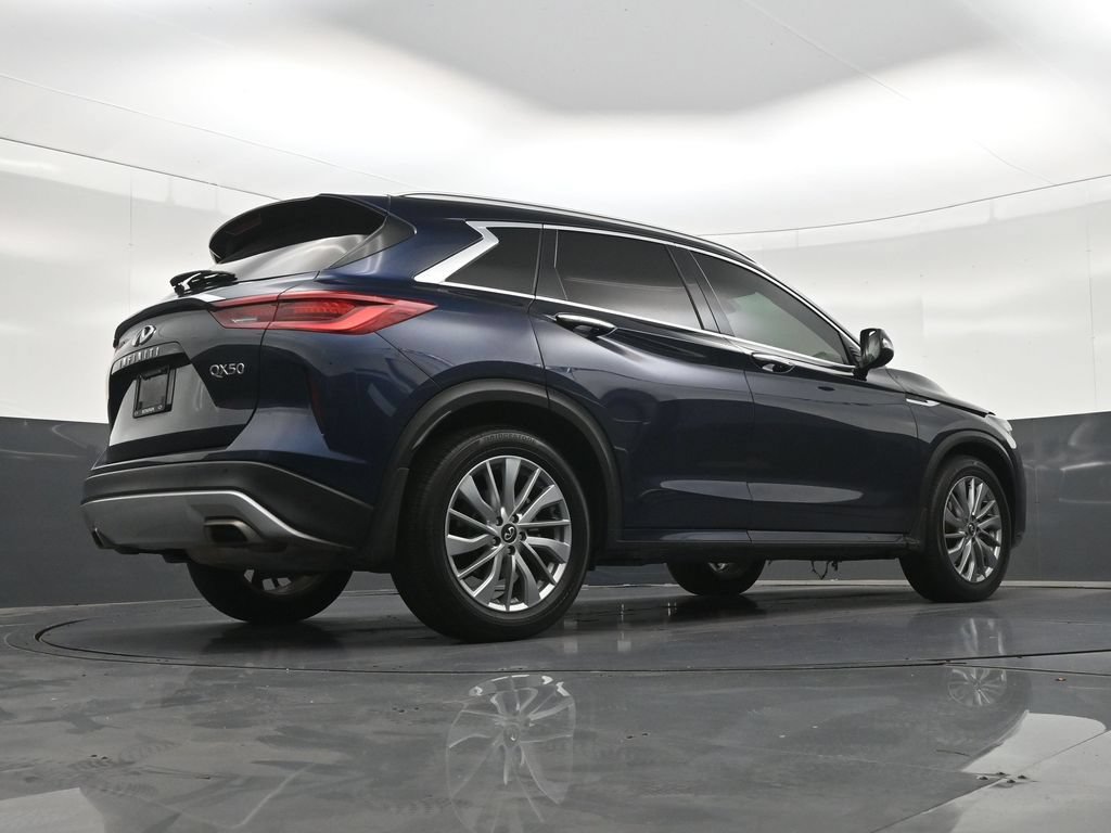 Used 2023 INFINITI QX50 Luxe FWD image 30