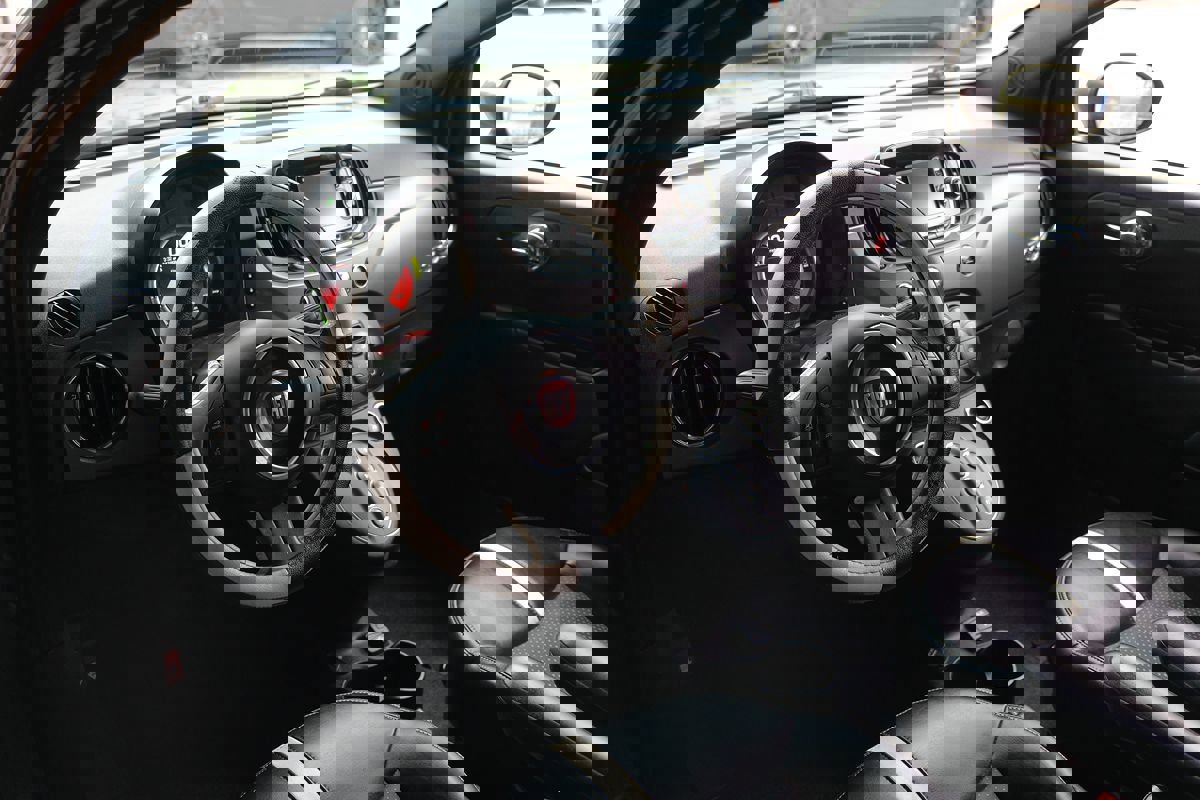 Used 2017 FIAT 500 e image 36