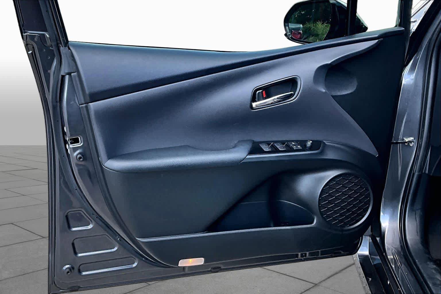 Used 2019 Toyota Prius Limited FWD image 26
