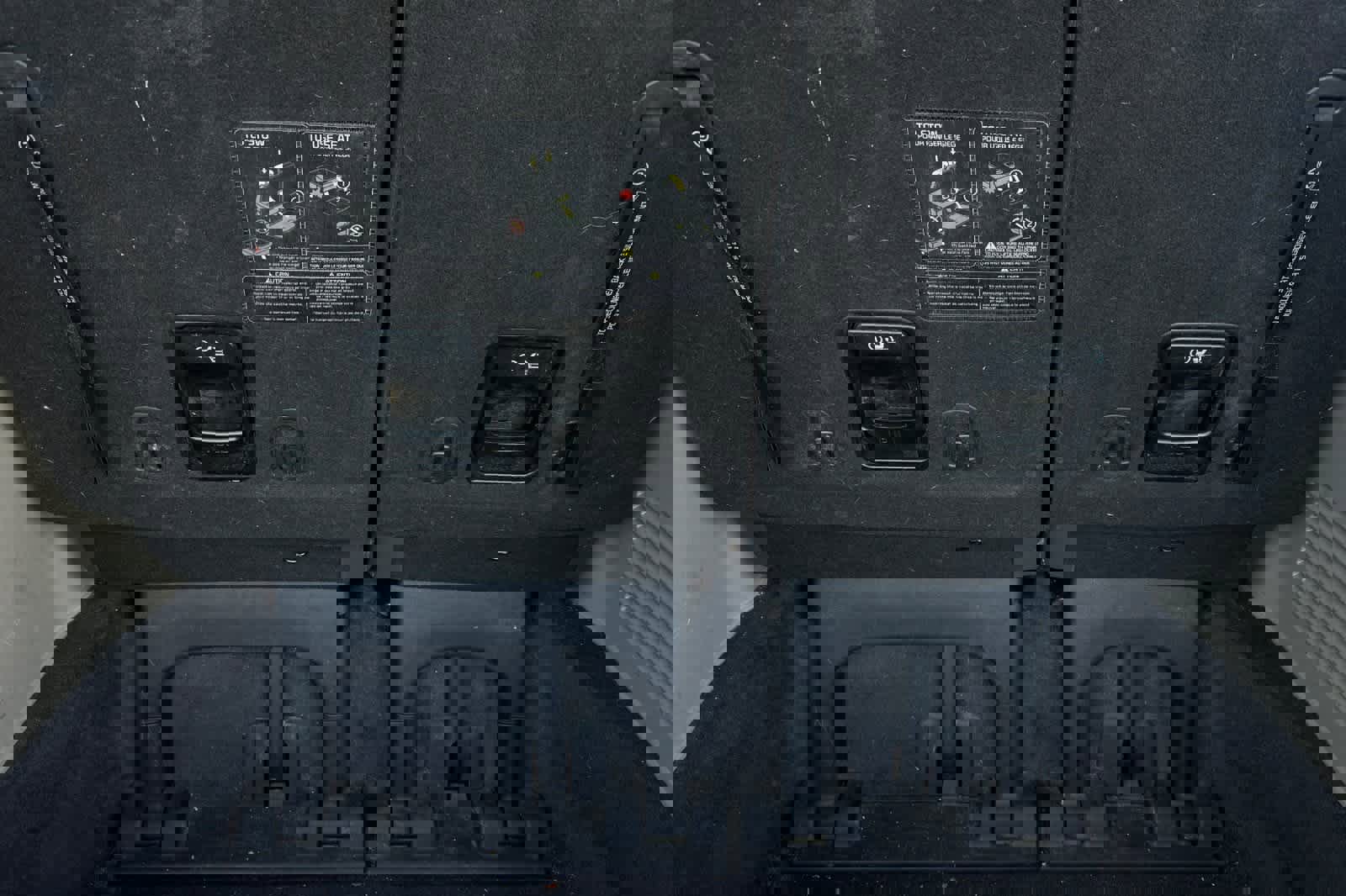 Used 2017 Kia Sedona LX w/ LX Essentials Premium Package image 17