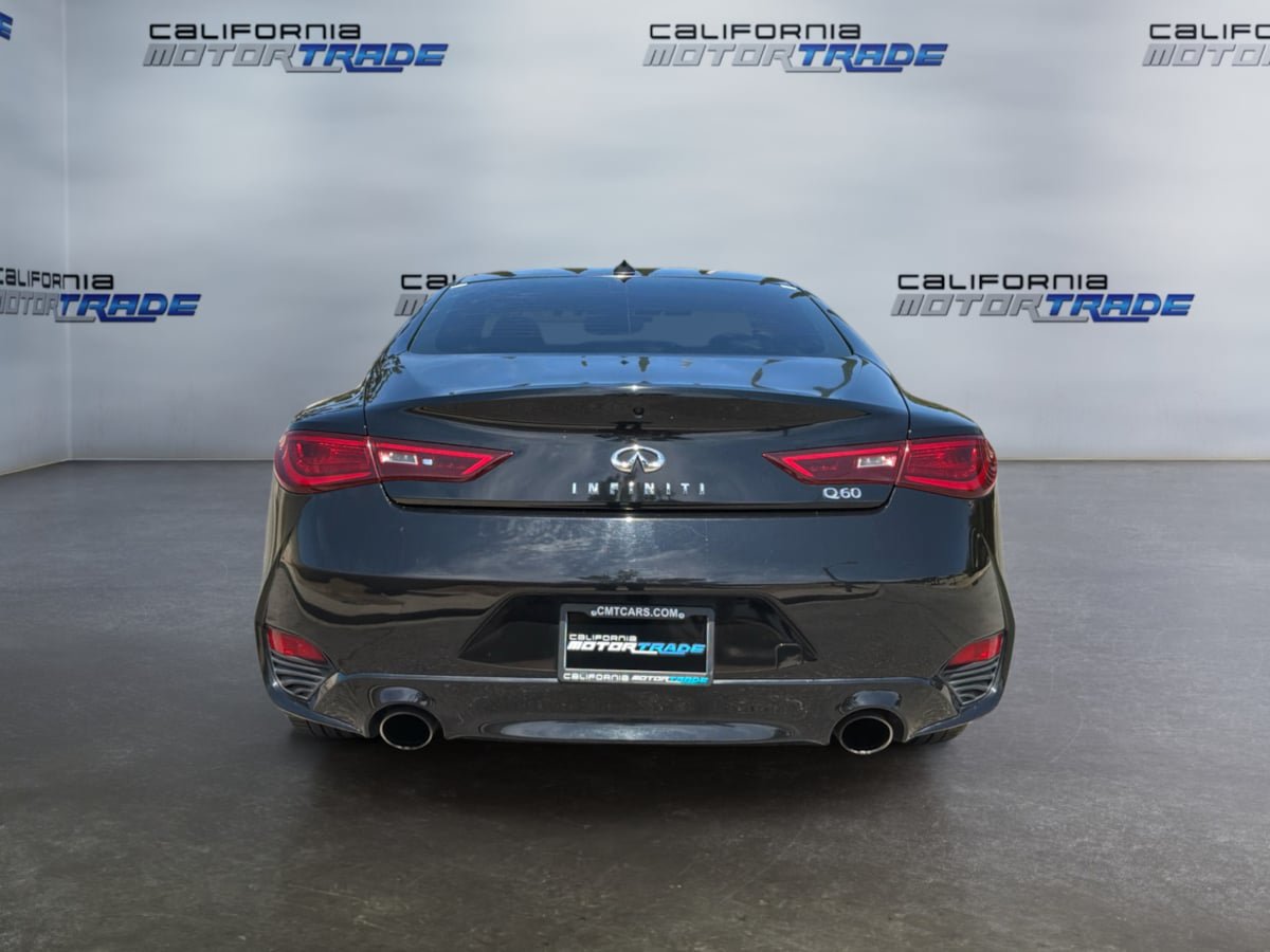 Used 2019 INFINITI Q60 3.0t Luxe RWD image 6