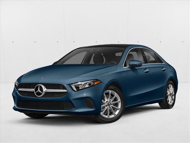 Used 2021 Mercedes-Benz A 220 image 1