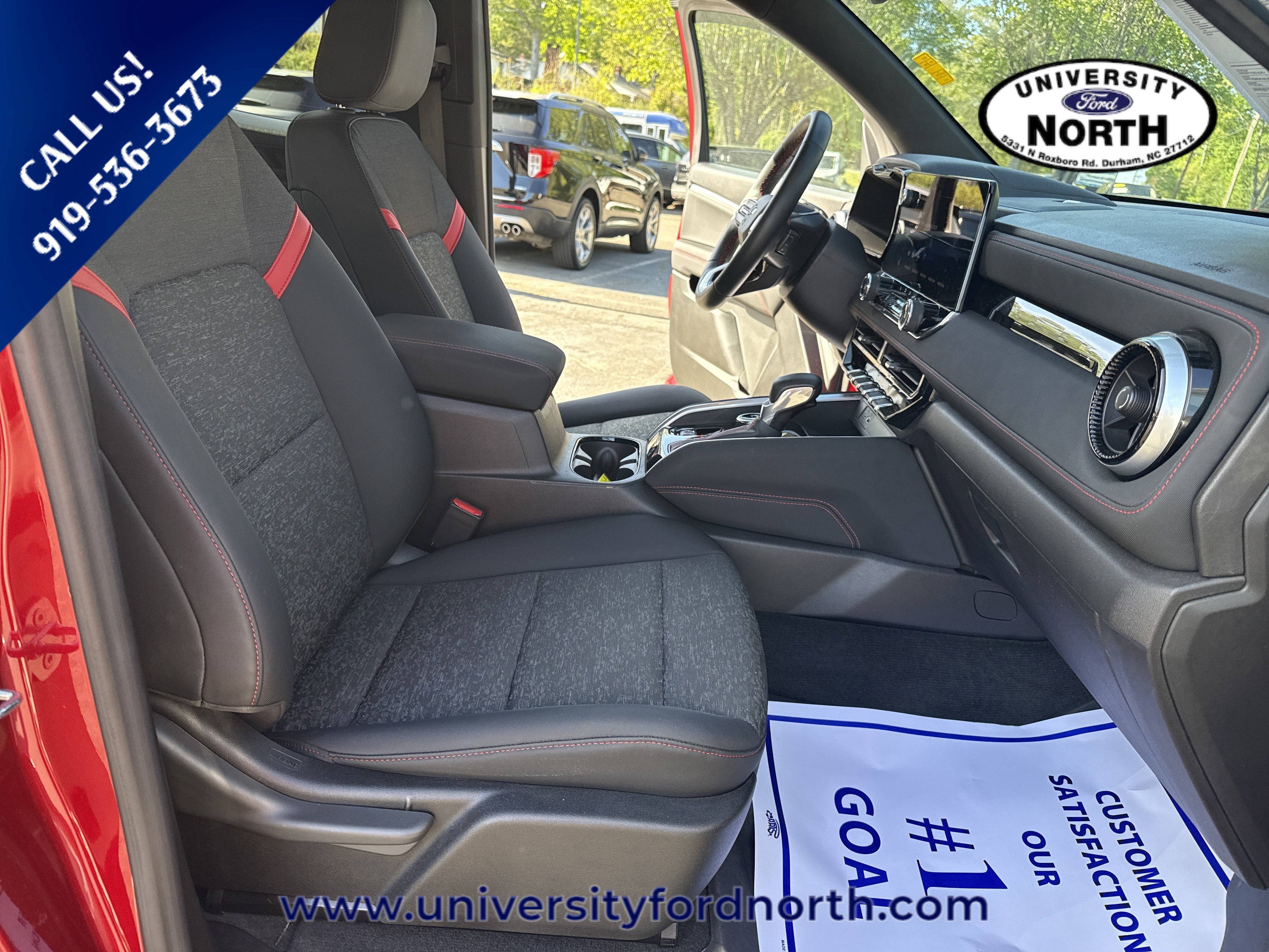 Used 2023 Chevrolet Colorado Z71 w/ Z71 Convenience Package 2 AWD/4WD image 39