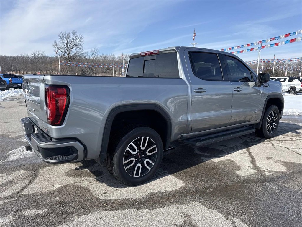 Used 2023 GMC Sierra 1500 AT4 w/ AT4 Premium Package image 6