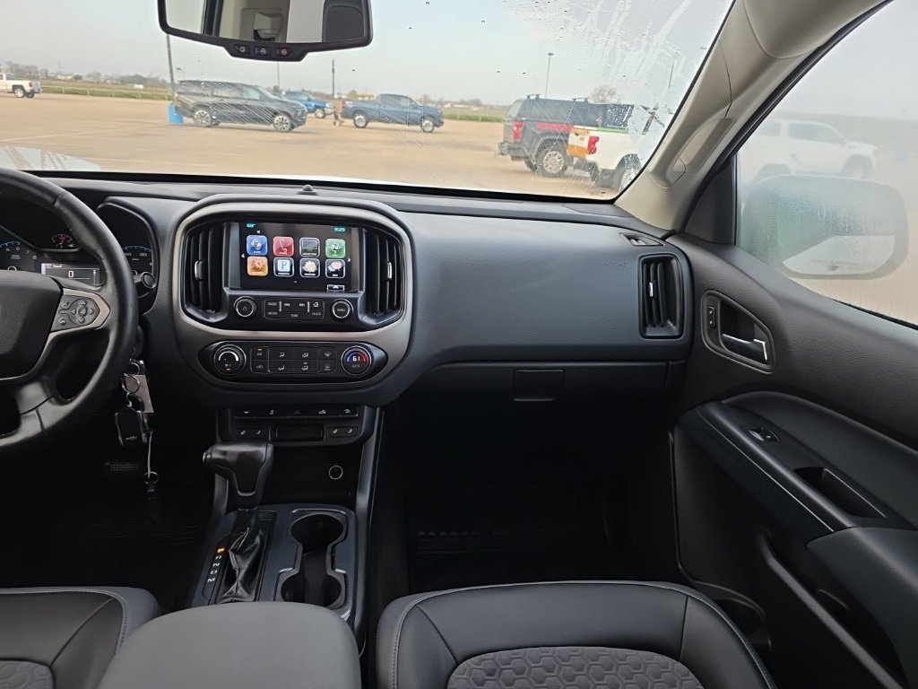 Used 2016 Chevrolet Colorado Z71 image 13