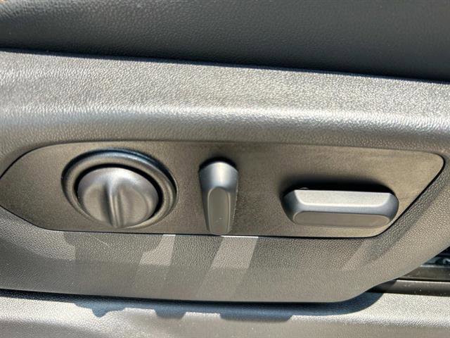 Certified 2021 GMC Sierra 1500 AT4 w/ AT4 Value Package image 24