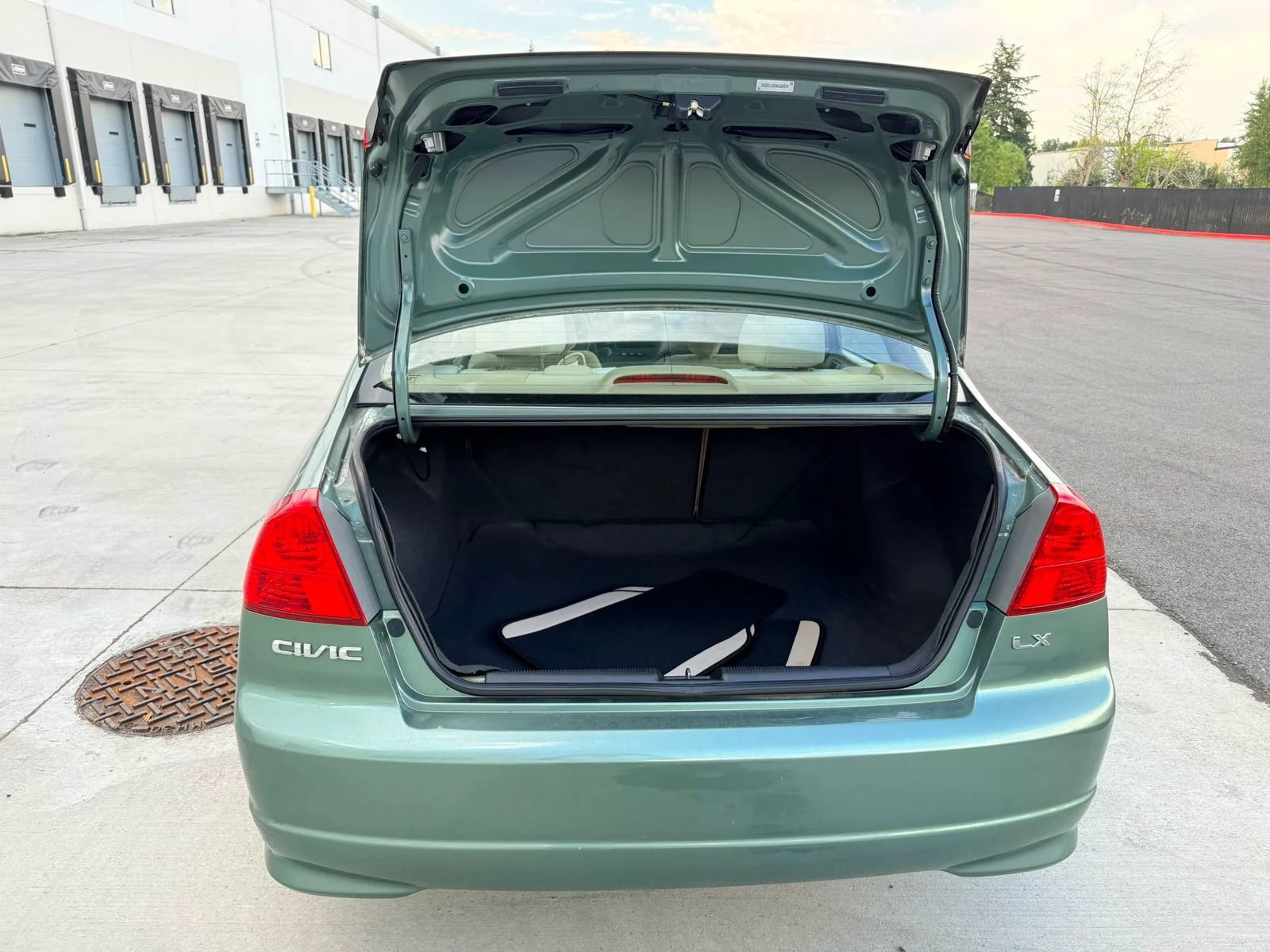Used 2004 Honda Civic LX image 17