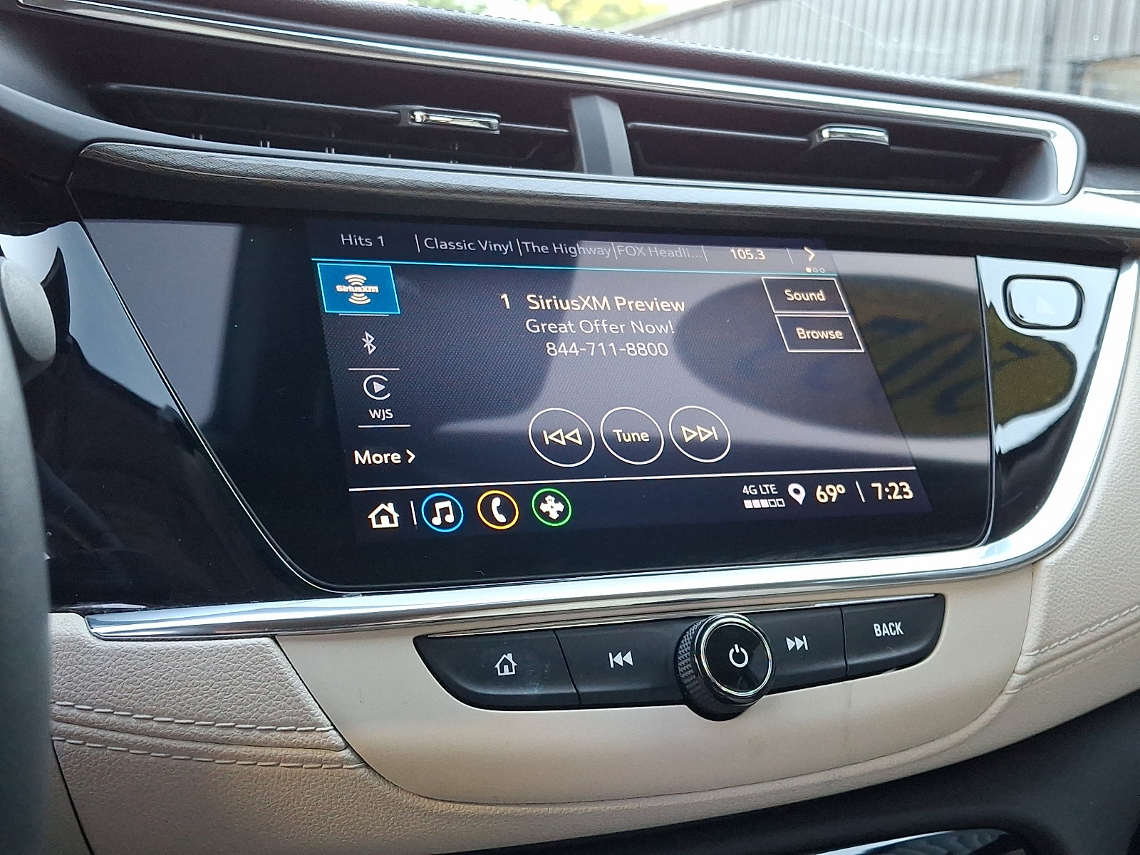Certified 2023 Buick Encore GX Preferred w/ Cold Weather Comfort Package FWD image 21