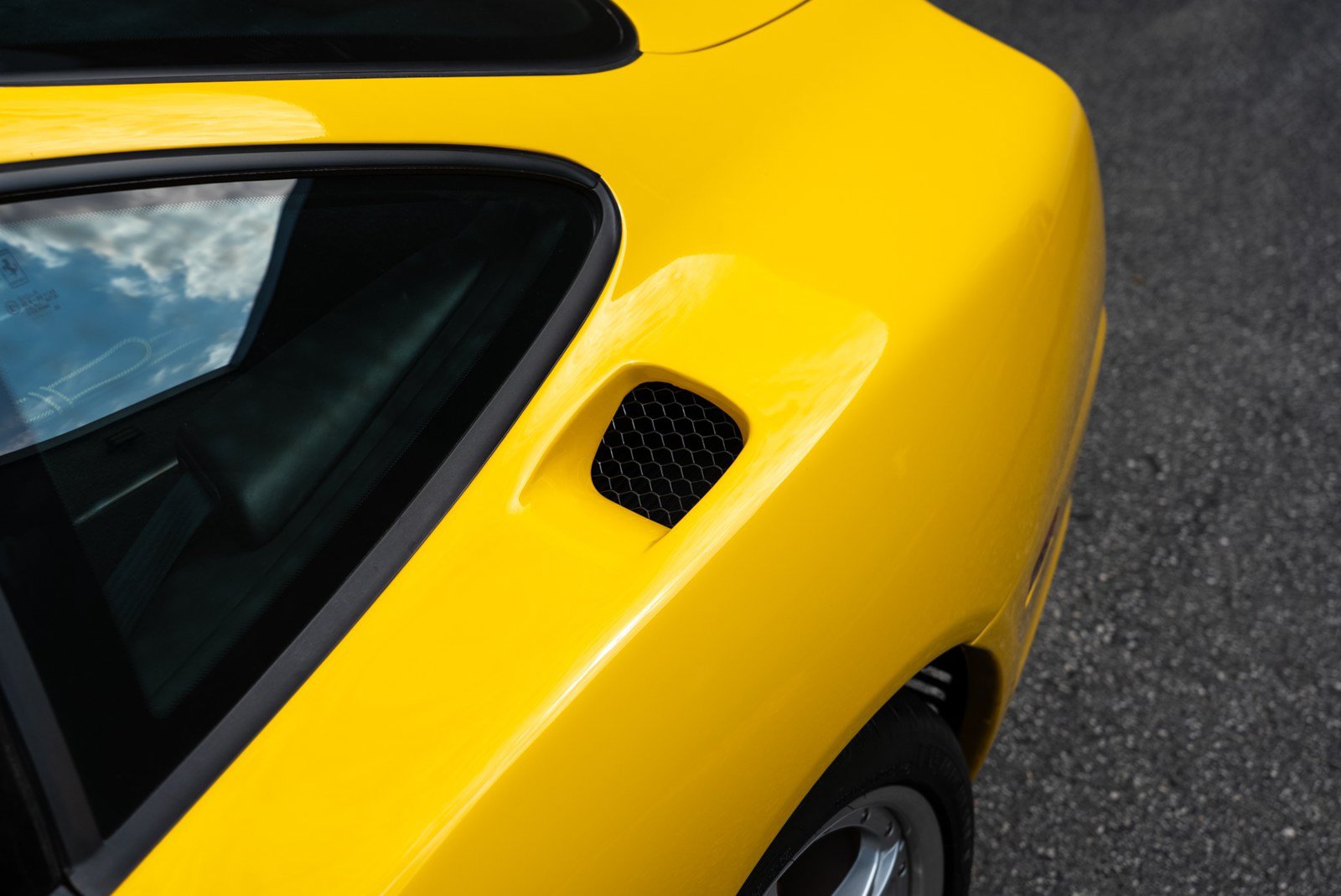 Used 2003 Ferrari 575M Maranello RWD image 13