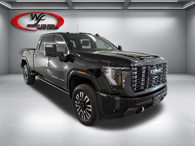 Used 2024 GMC Sierra 2500 Denali Ultimate AWD/4WD image 3