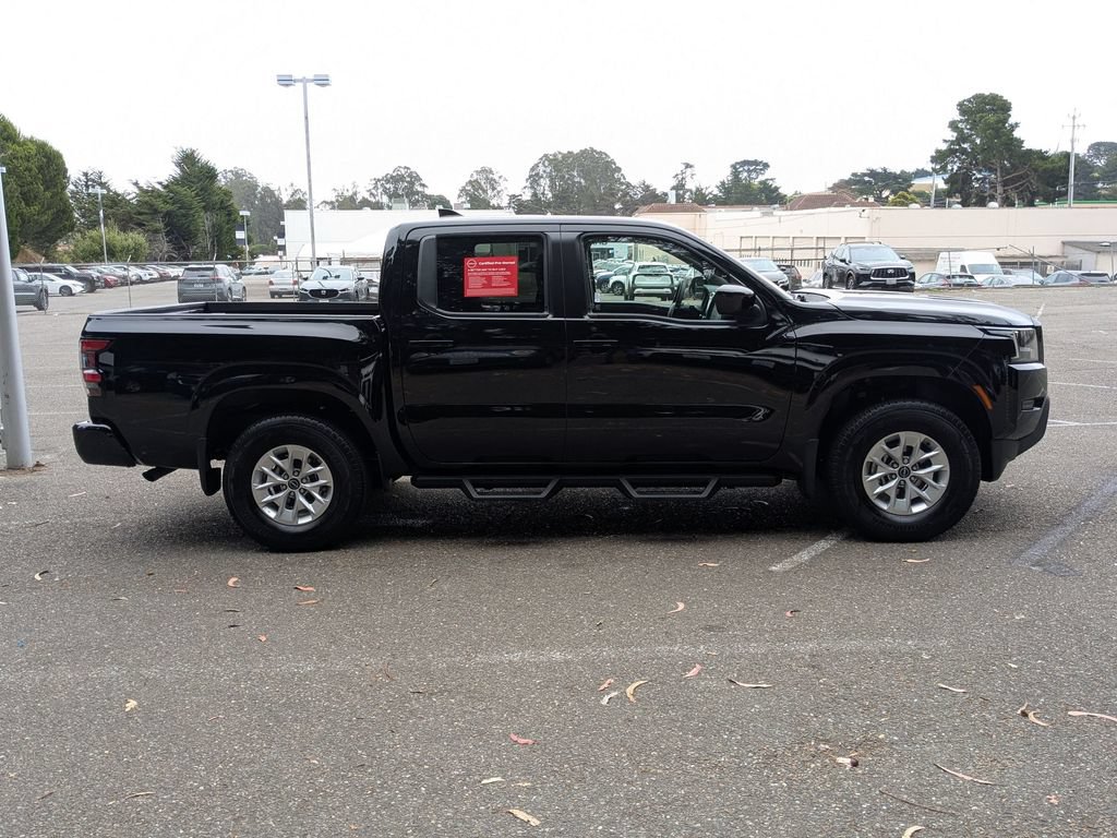Used 2024 Nissan Frontier SV w/ Technology Package AWD/4WD image 4