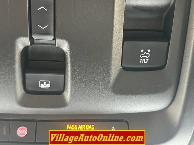 Used 2021 Chevrolet Suburban High Country w/ Premium Package AWD/4WD image 22