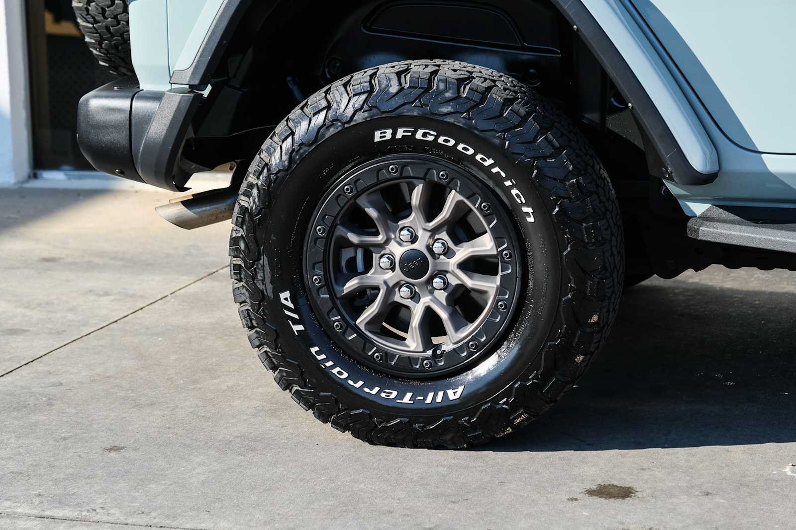 Used 2023 Jeep Wrangler Unlimited Rubicon 392 w/ Trailer Tow Package AWD/4WD image 10