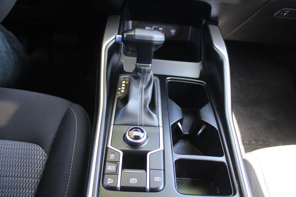 Certified 2024 Kia Sorento LX image 33