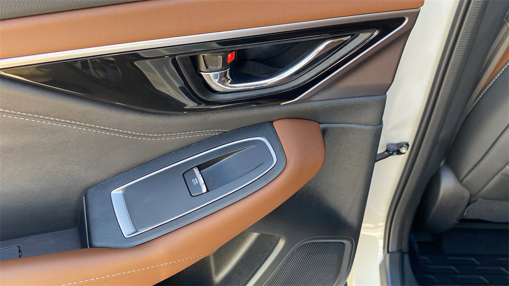 New 2025 Subaru Outback Touring XT image 13