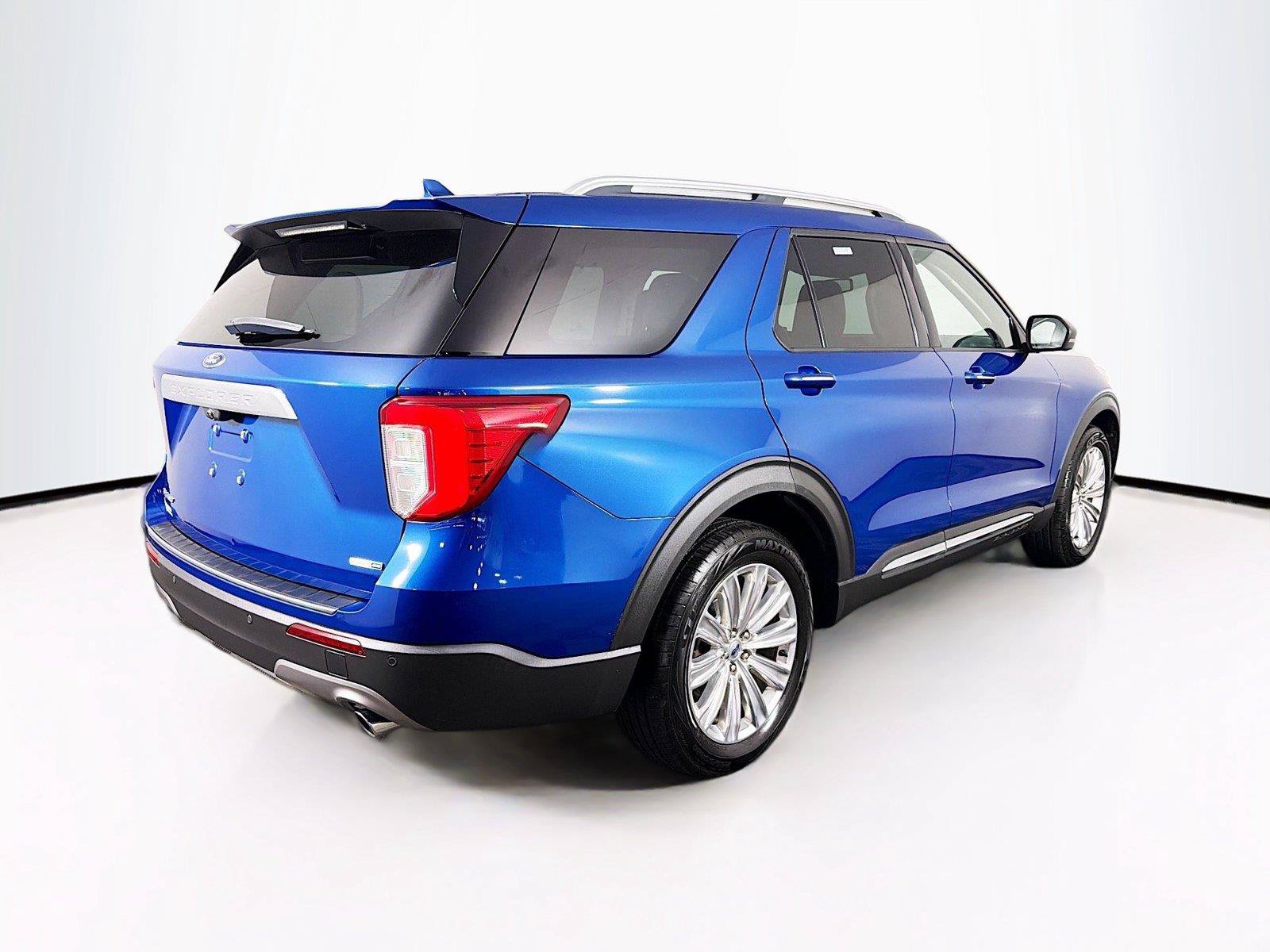 Used 2020 Ford Explorer Limited AWD/4WD image 11