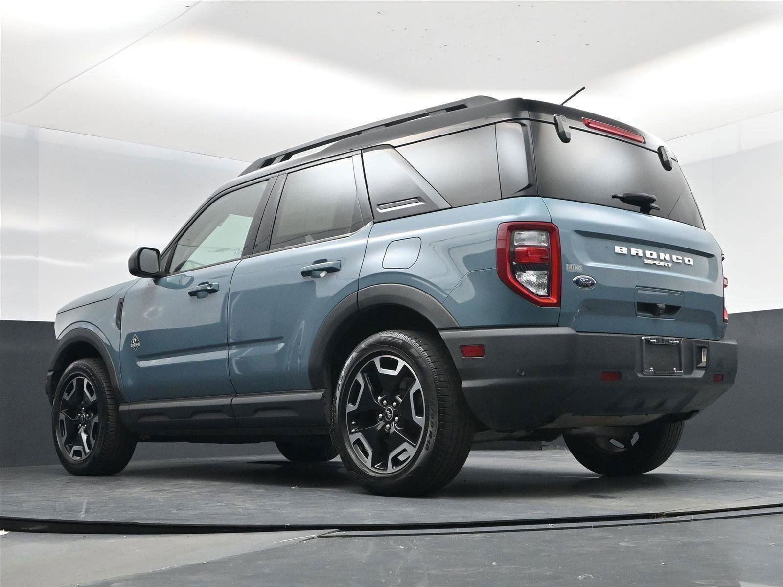 Used 2022 Ford Bronco Sport Outer Banks w/ Tech Package image 22