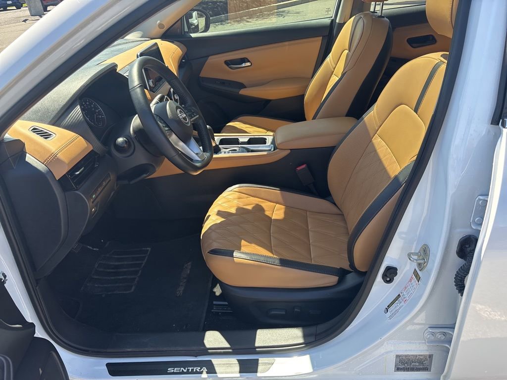 Used 2024 Nissan Sentra SV w/ SV Premium Package FWD image 11
