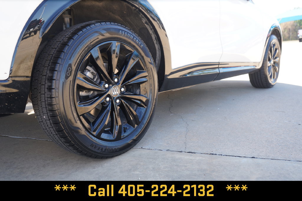 Used 2024 Buick Envista Sport Touring w/ Convenience II Package FWD image 8