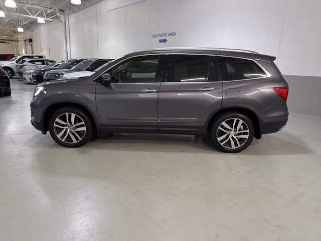 Used 2017 Honda Pilot Touring image 5