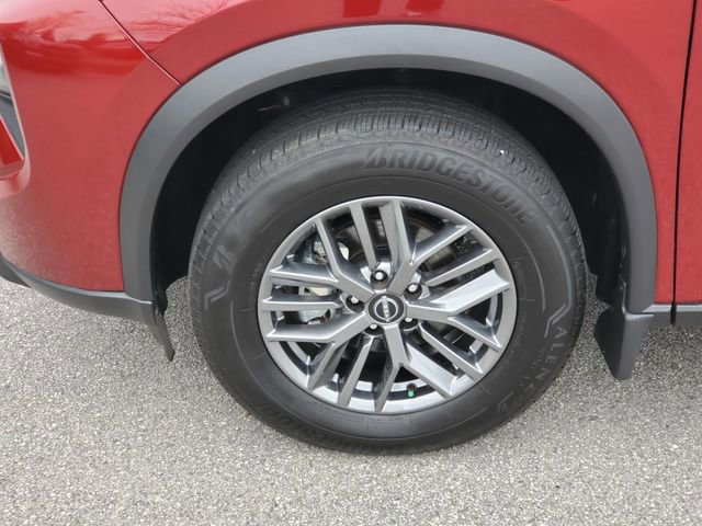 Certified 2024 Nissan Rogue S image 10