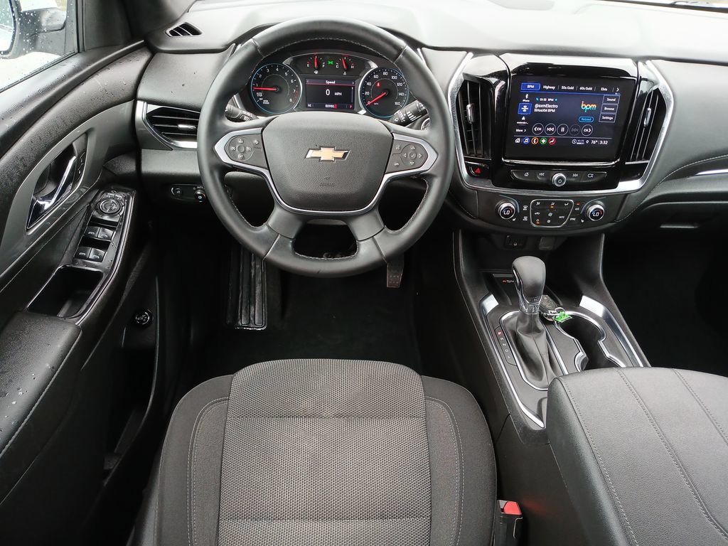 Certified 2023 Chevrolet Traverse LT FWD image 22