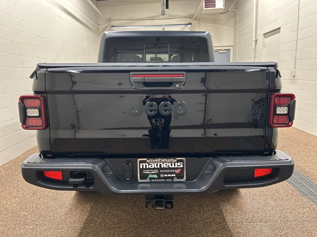 Used 2021 Jeep Gladiator Mojave AWD/4WD image 3