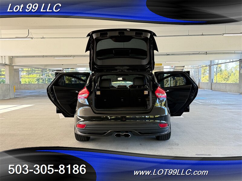 Used 2016 Ford Focus ST w/ Equipment Group 401A FWD image 33