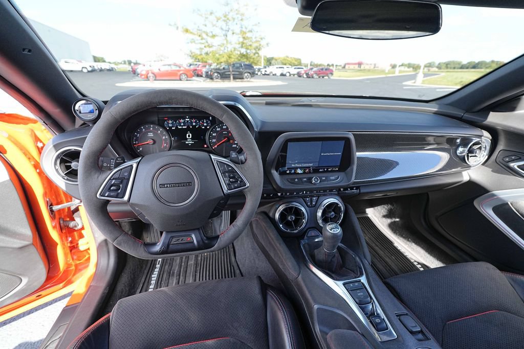 Used 2019 Chevrolet Camaro ZL1 RWD image 29