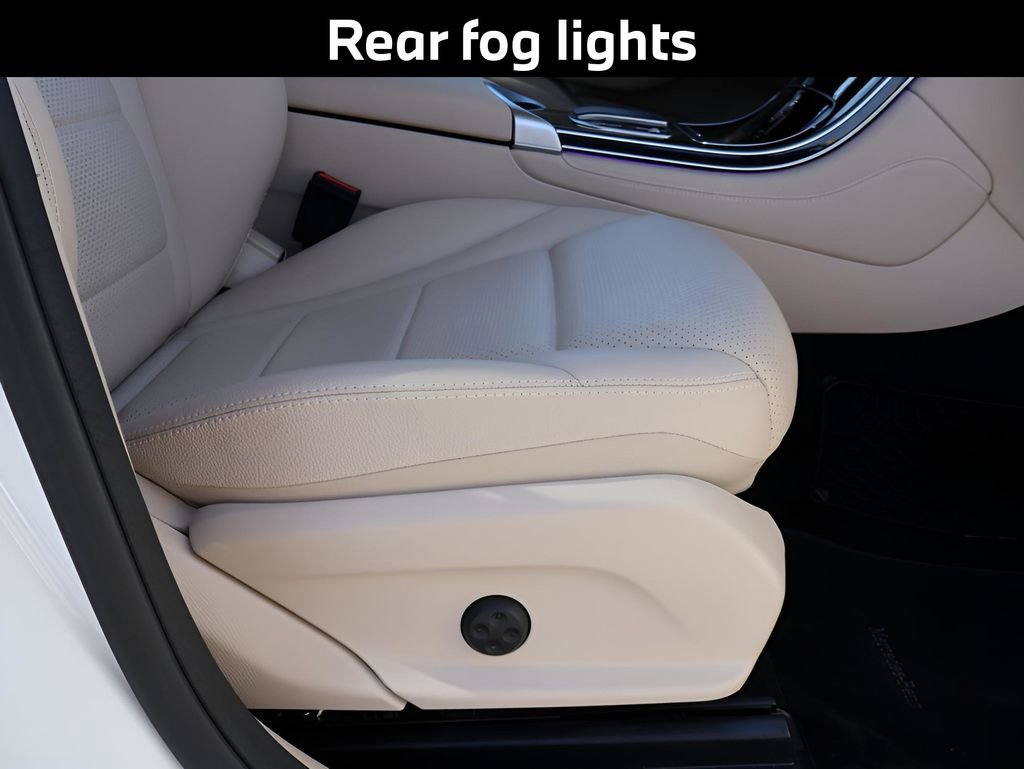Used 2020 Mercedes-Benz GLC 300 4MATIC Coupe image 13