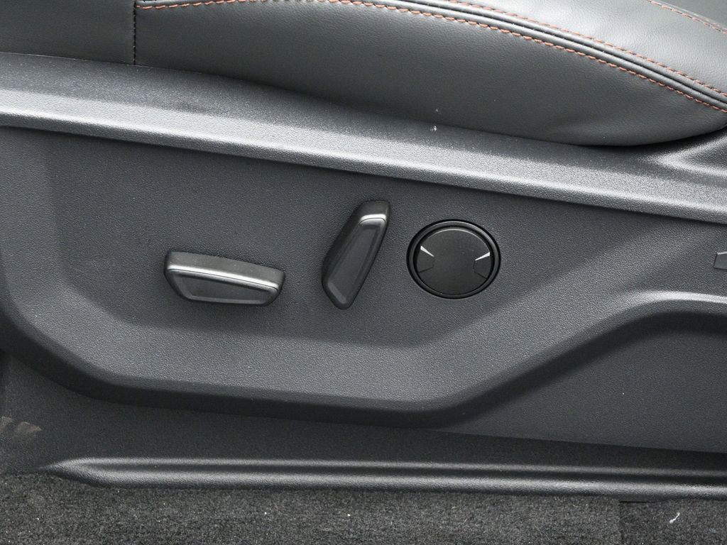 New 2025 Ford Expedition Max Active image 9