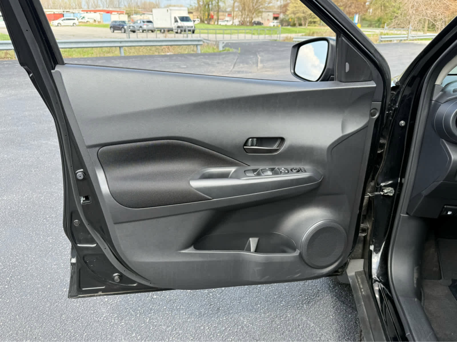 Used 2025 Nissan Kicks Play S FWD image 20
