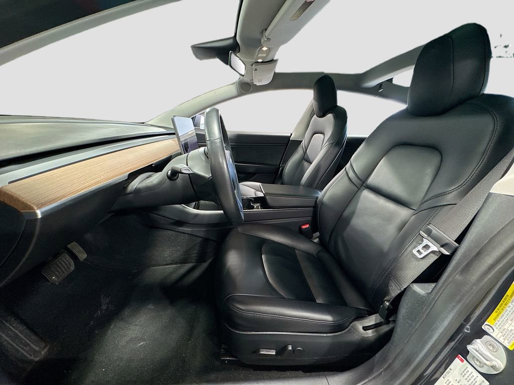 Used 2018 Tesla Model 3 Long Range image 13