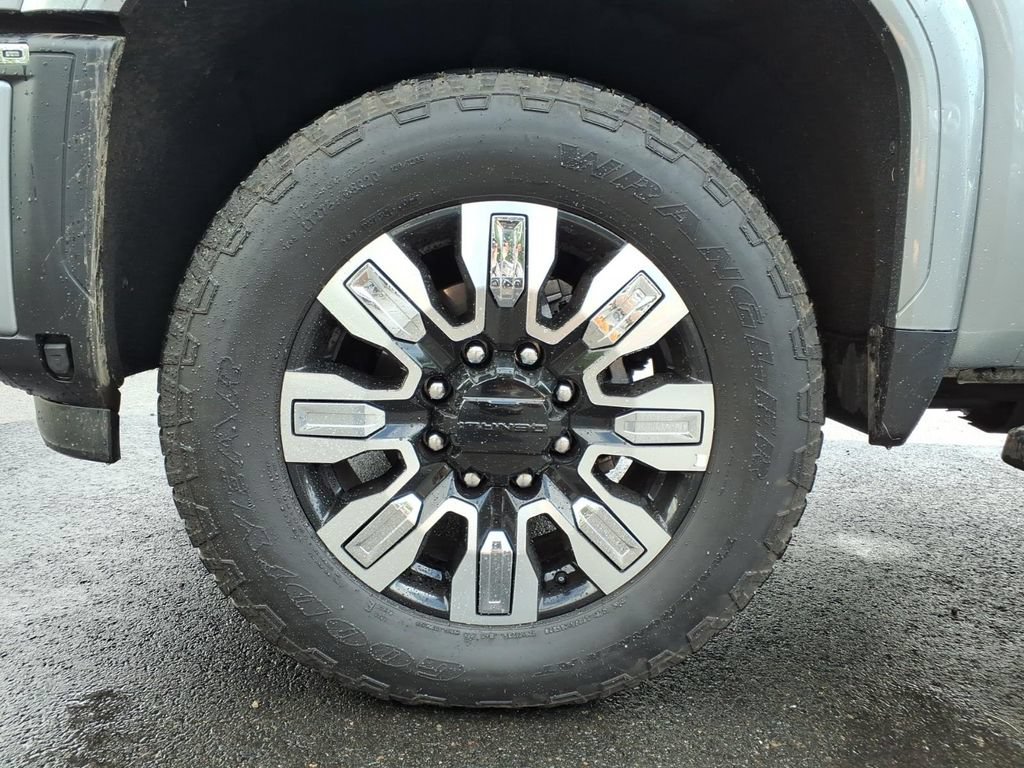 Used 2025 GMC Sierra 2500 Denali w/ Denali Reserve Package AWD/4WD image 20