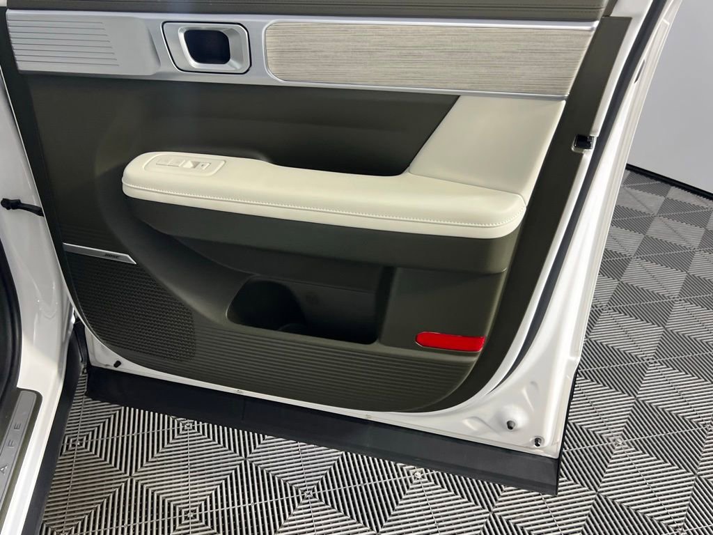 Used 2024 Hyundai Santa Fe Calligraphy image 34