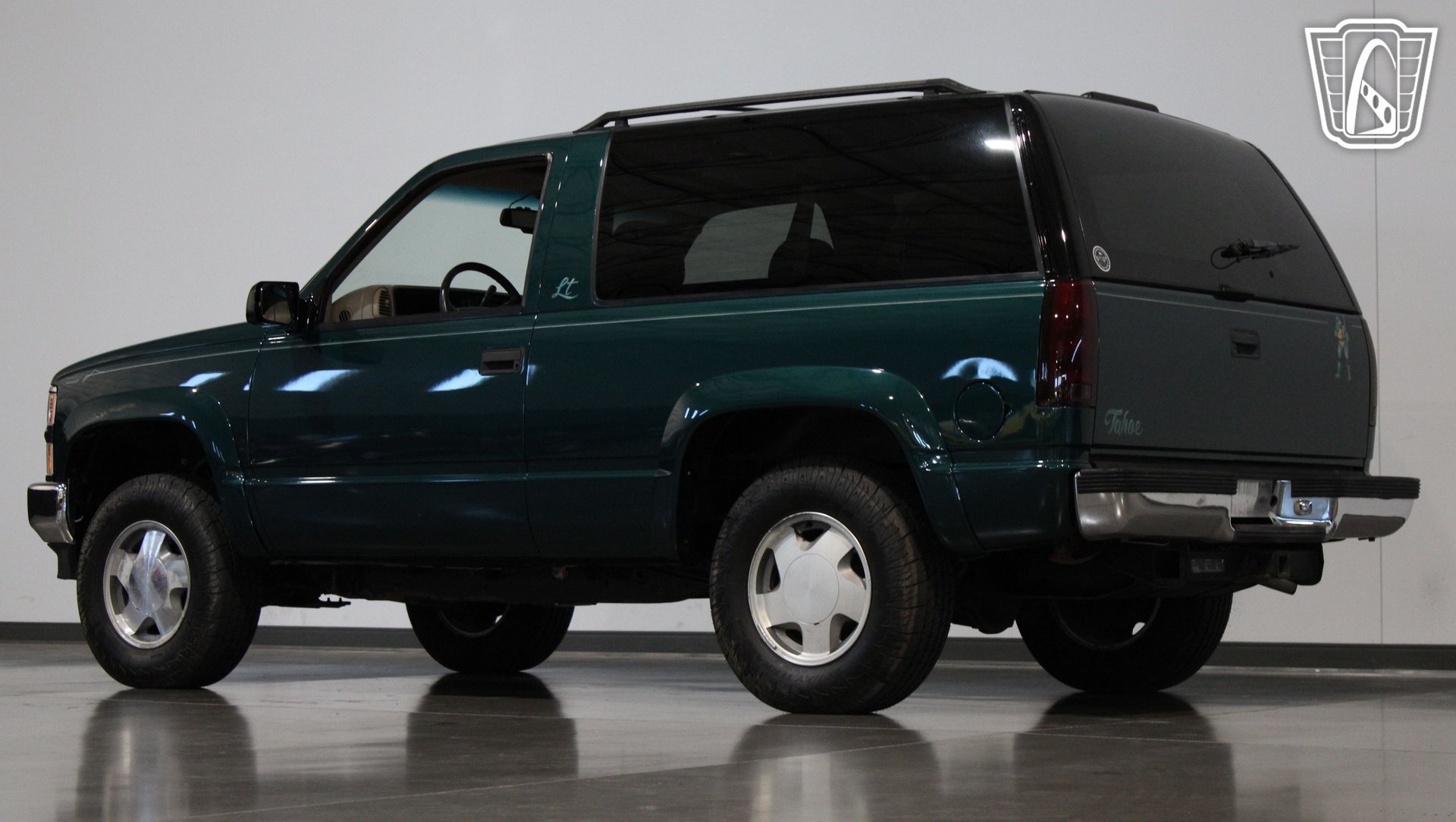 Used 1996 Chevrolet Tahoe 4WD 2-Door image 37