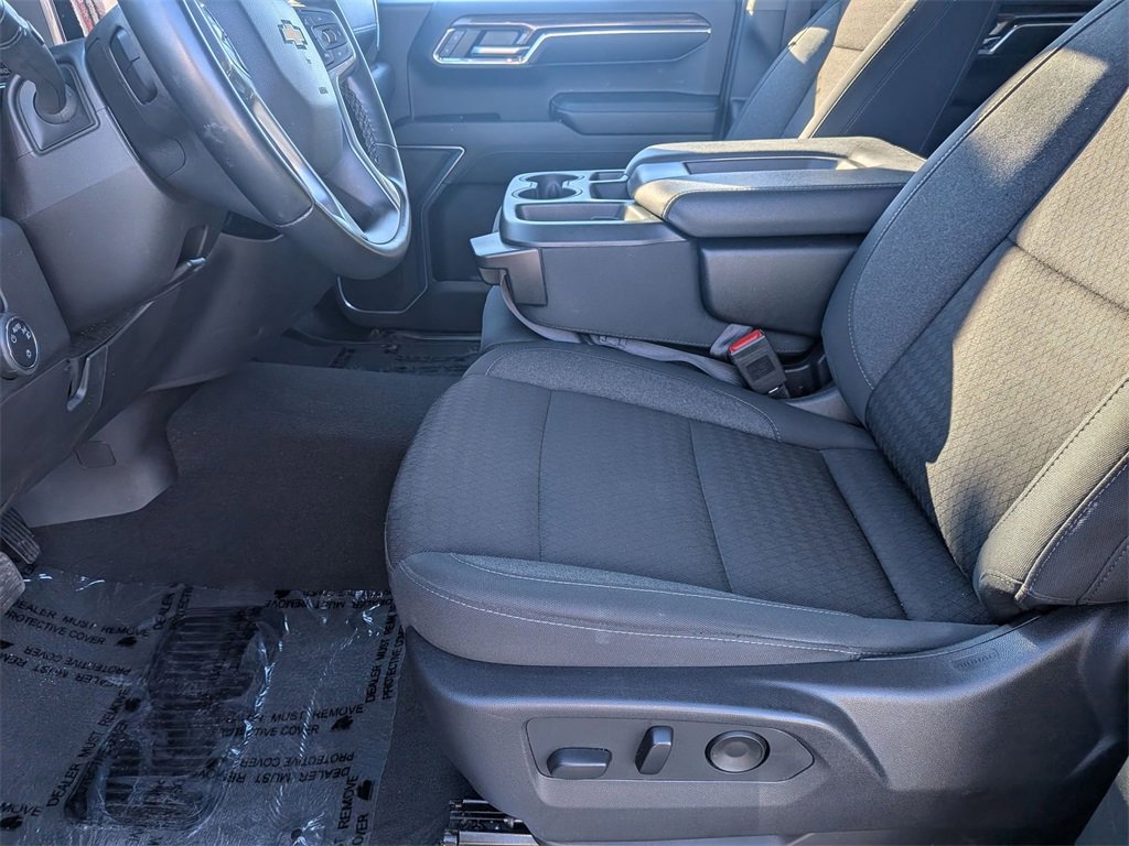 Used 2024 Chevrolet Silverado 1500 LT w/ Protection Package image 25
