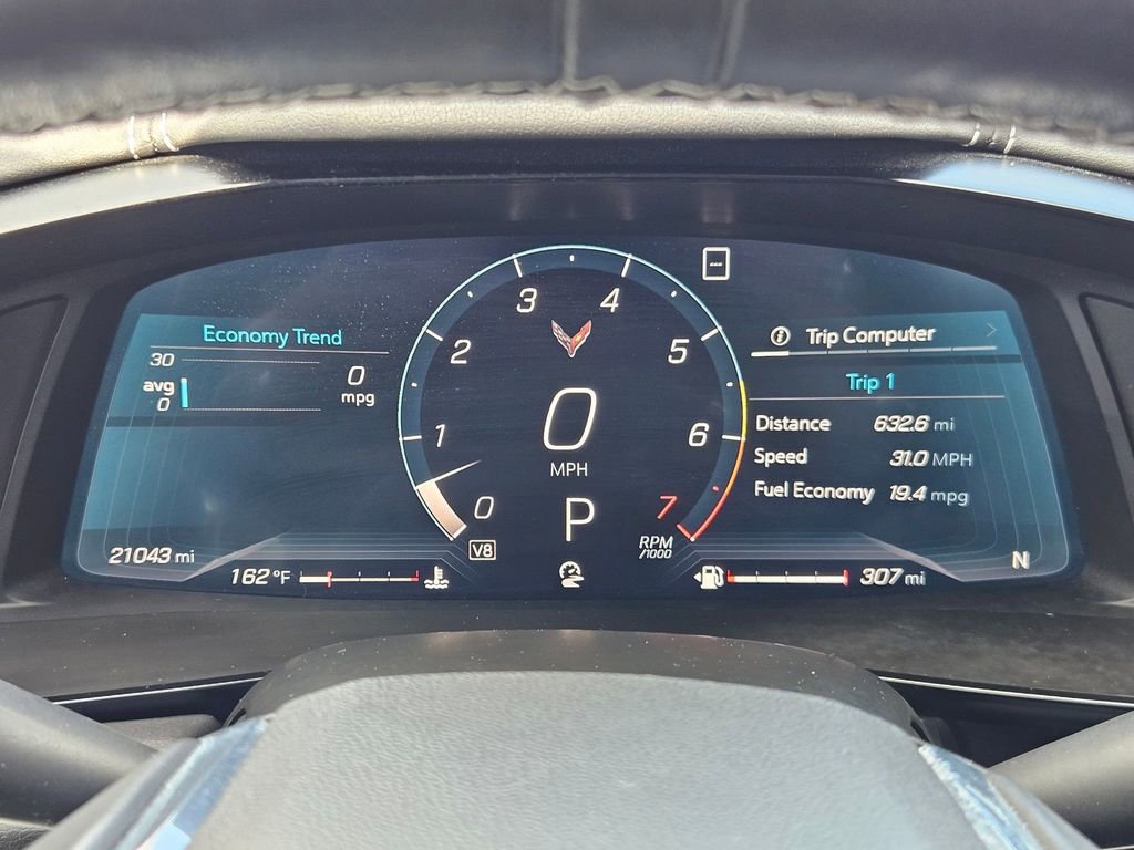 Used 2020 Chevrolet Corvette Stingray Preferred Cpe w/ 2LT Preferred Equipment Group RWD image 19