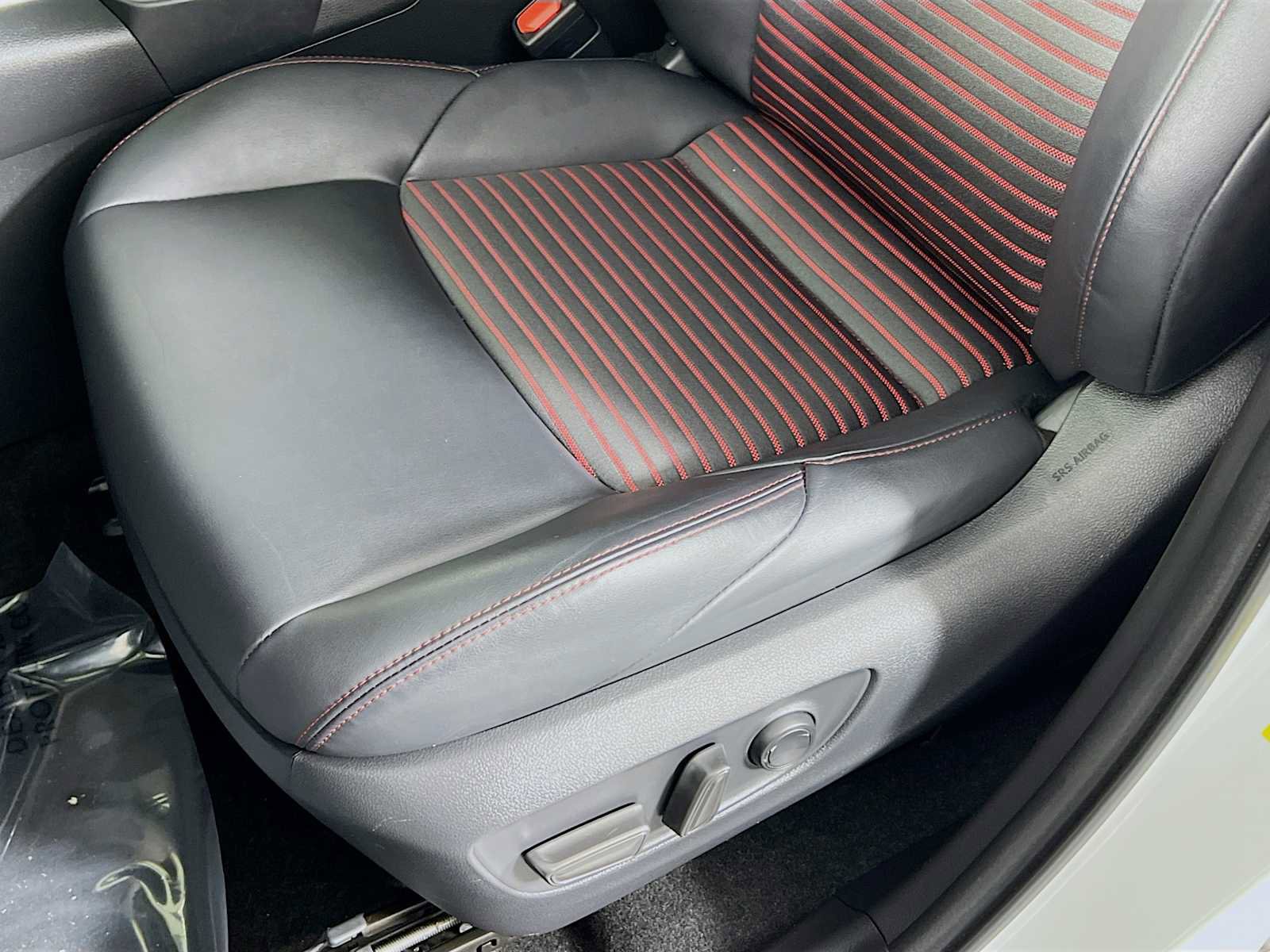 Used 2023 Toyota RAV4 XSE image 19